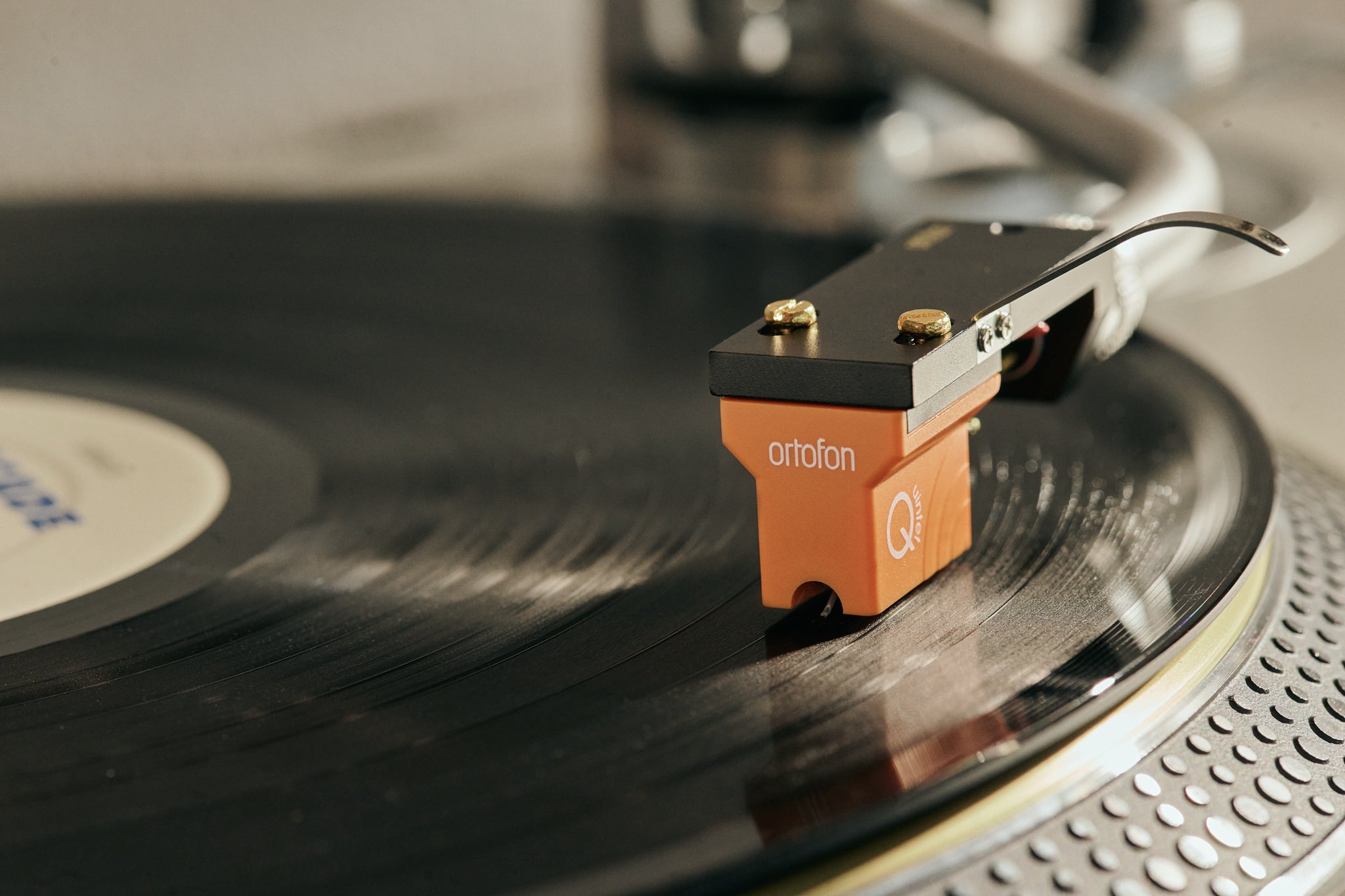 ortofon-mc-quintet-bronze-c-psula-de-bobina-m-vil-con-aguja-nude-fine-line image 4